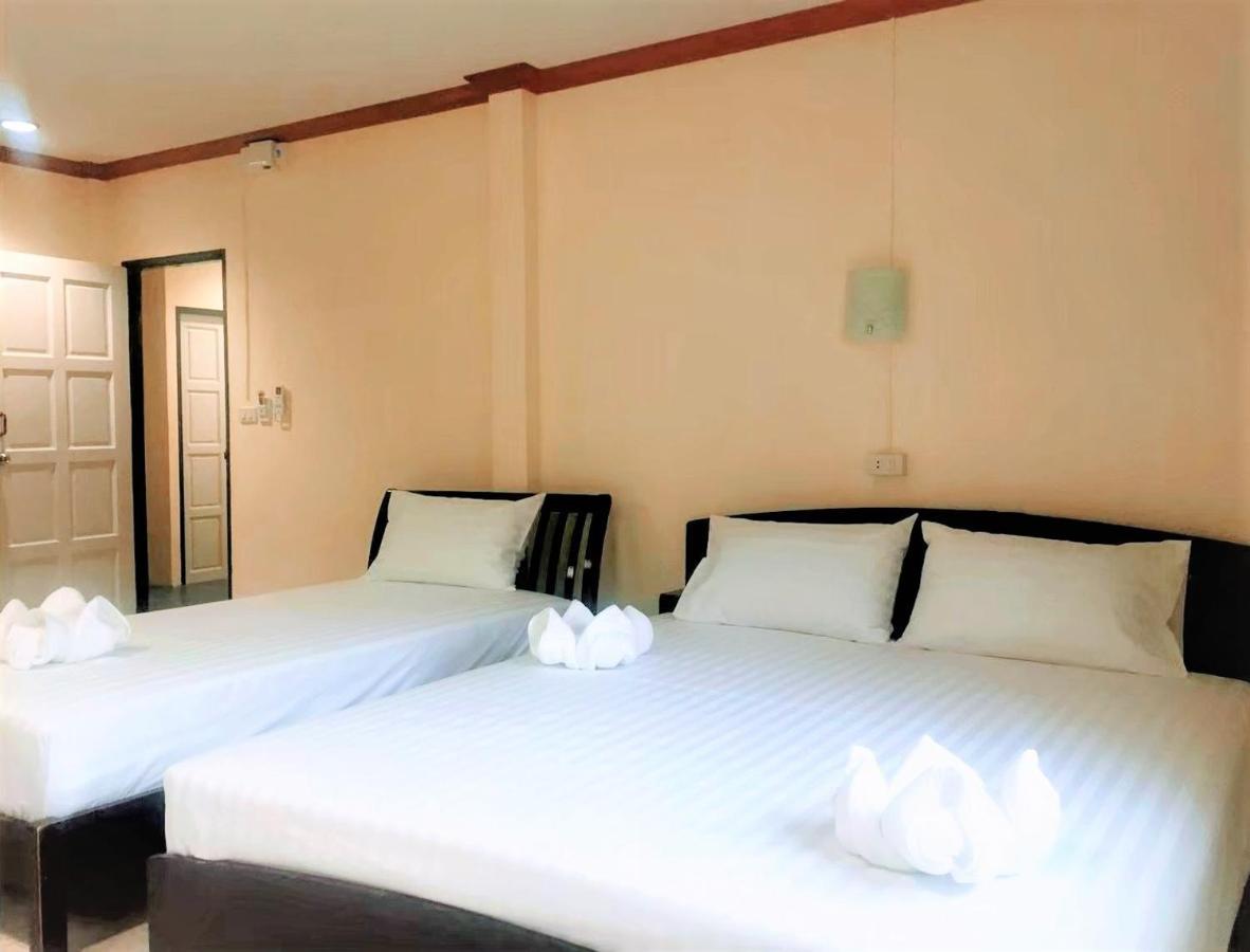 โรงแรม โกลเด้น บี พีพี 3*