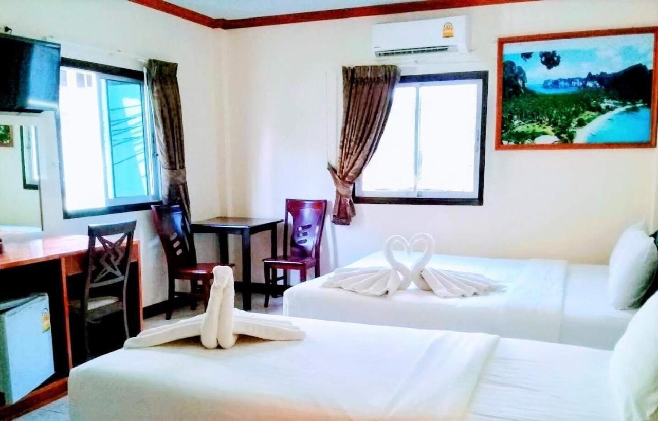 Golden Bee Hotel Pulau Phi Phi